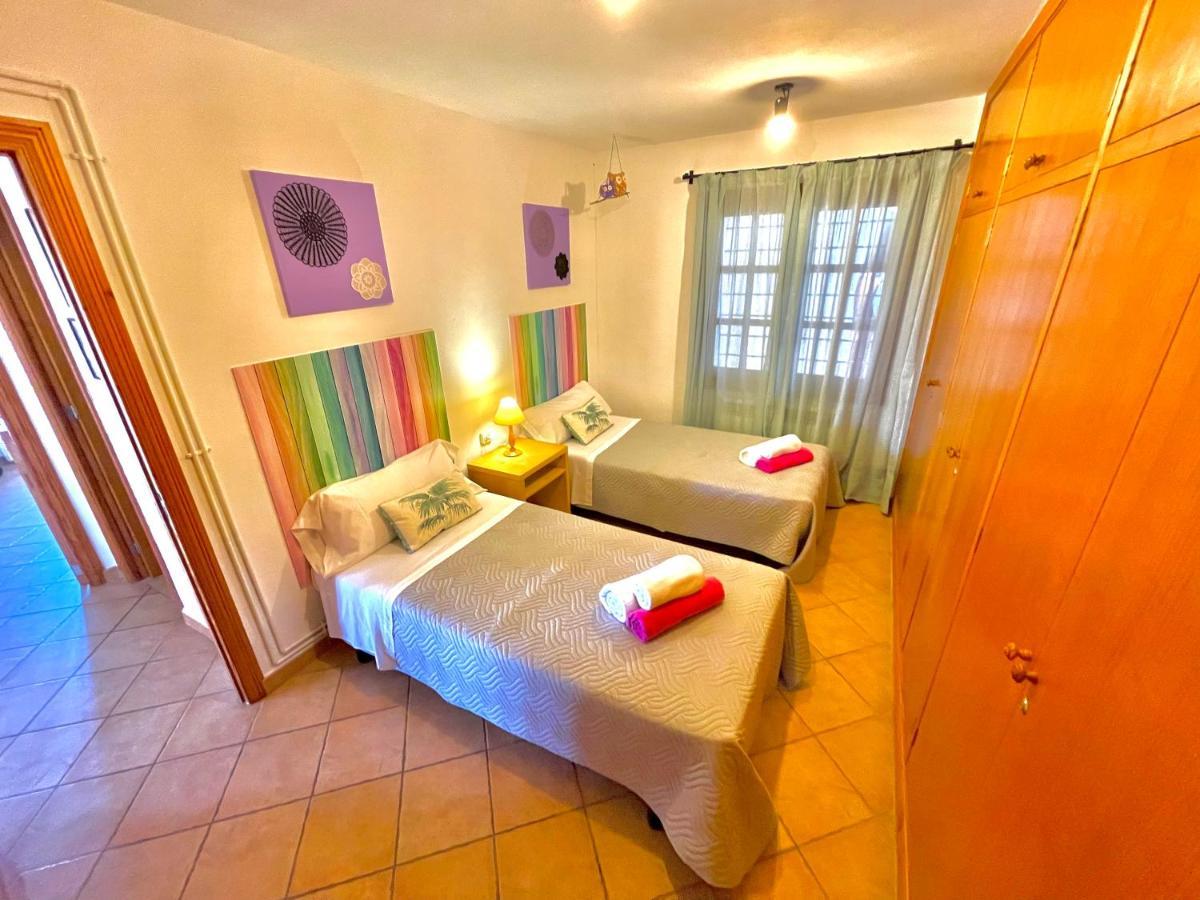 Es Cau Villa Manacor  Exteriör bild